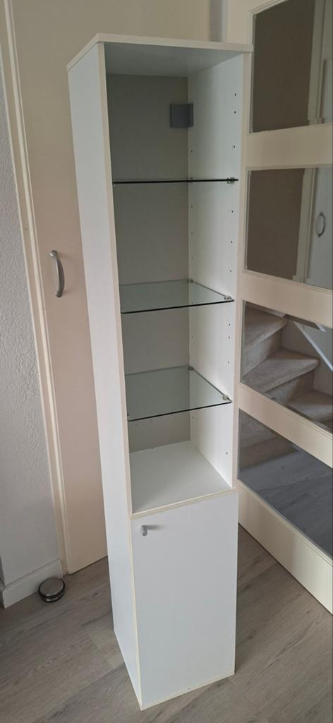 Hoge Ikea badkamerkast wit, Huis en Inrichting, Badkamer | Badkamermeubels, Ophalen, (Half)hoge kast, Minder dan 50 cm, Gebruikt
