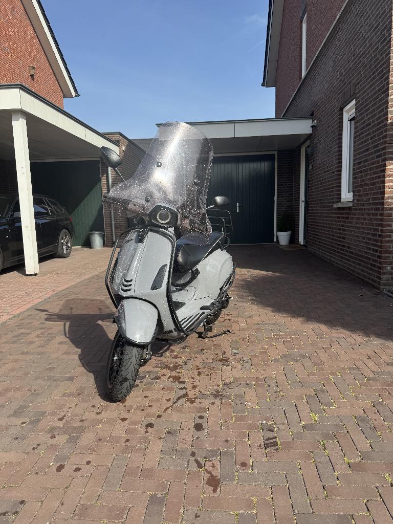 Piaggo Vespa Sprint 2016 + laag windscherm, Ophalen, Gebruikt, Overige modellen, Maximaal 45 km/u