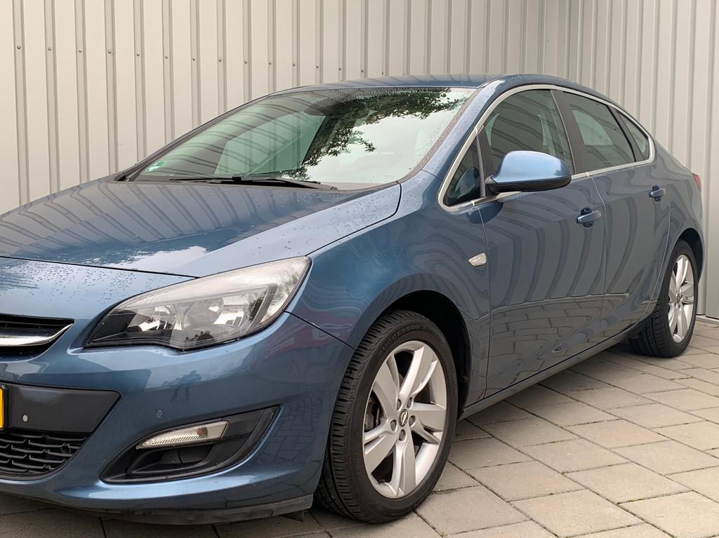 Opel Astra 1.4 Turbo Edition|EXPORT|TURBO DEFECT |, Voorwielaandrijving, Euro 5, Stof, Zwart