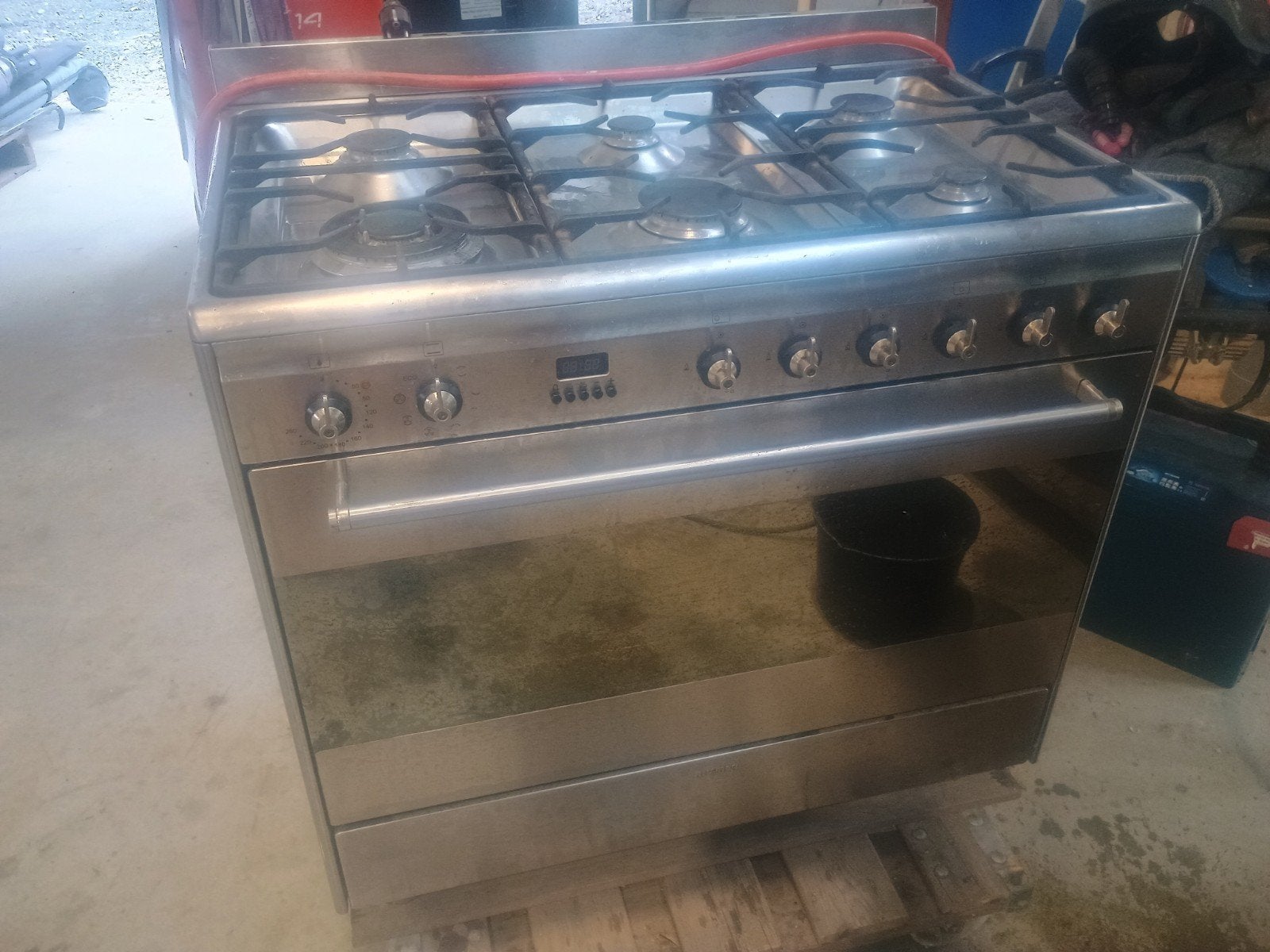 Smeg 6-pits gasfornuis met oven - RVS-PROPAAN!, Witgoed en Apparatuur, Fornuizen, Ophalen, Gebruikt, 60 cm of meer, Gas