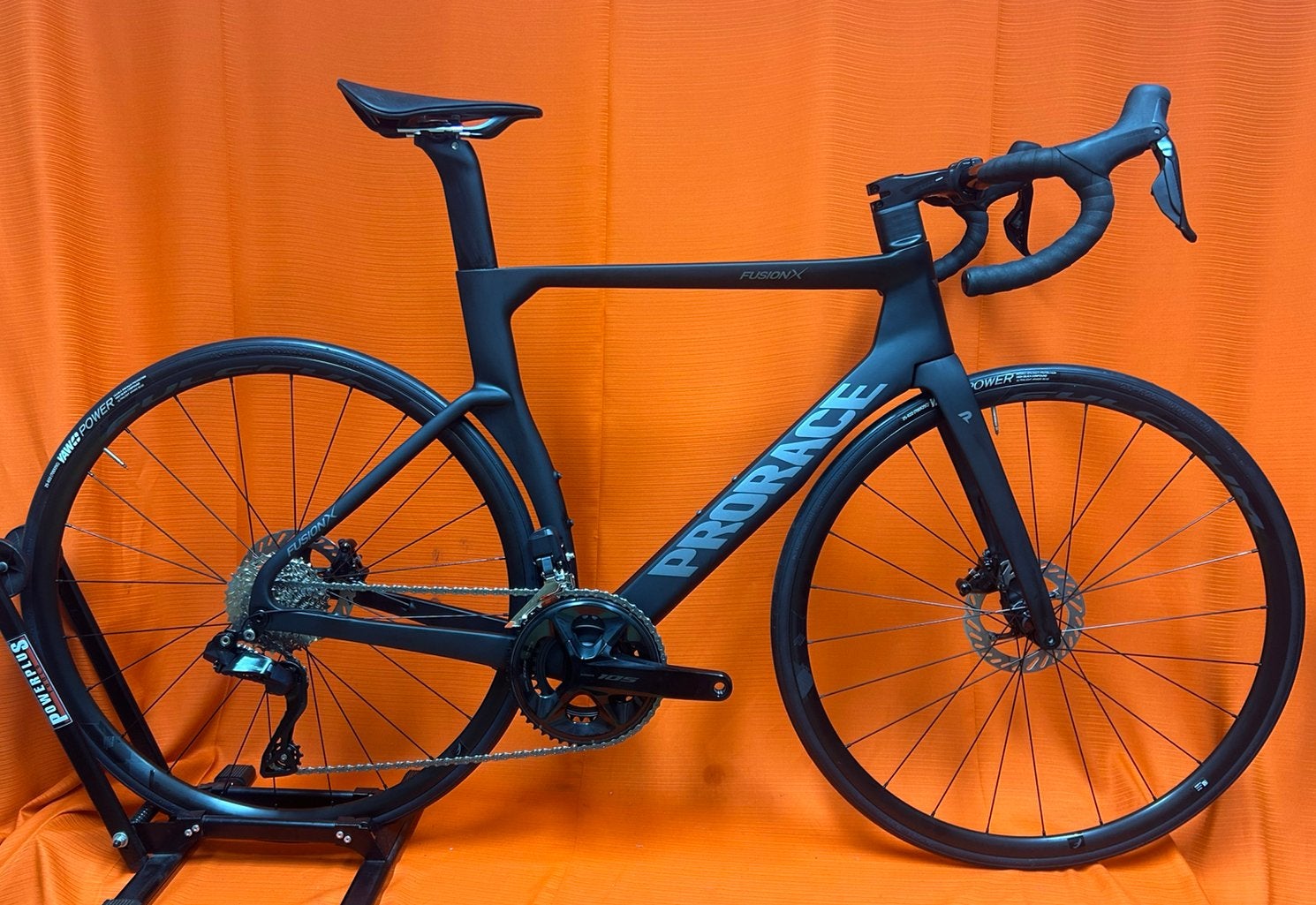 ‍️ Gloednieuwe ProRace Fusion X – klaar om te knallen! ‍️, Overige merken, Carbon, De ruyterstraat 86, Zo goed als nieuw