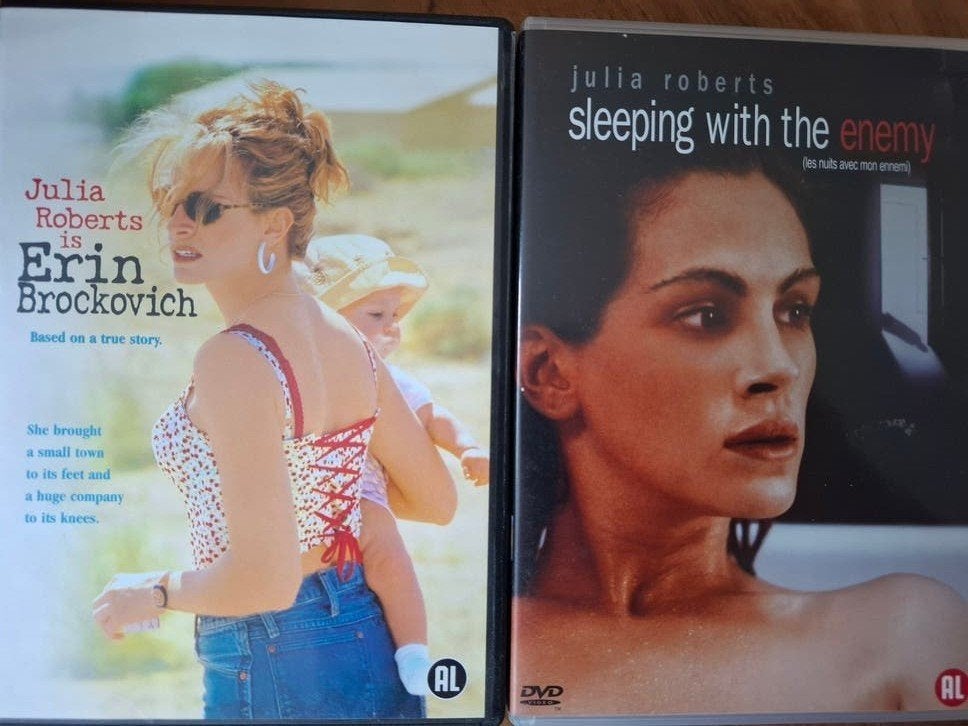 2 x julia roberts setprijs, Alle leeftijden, Ophalen of Verzenden, Zo goed als nieuw
