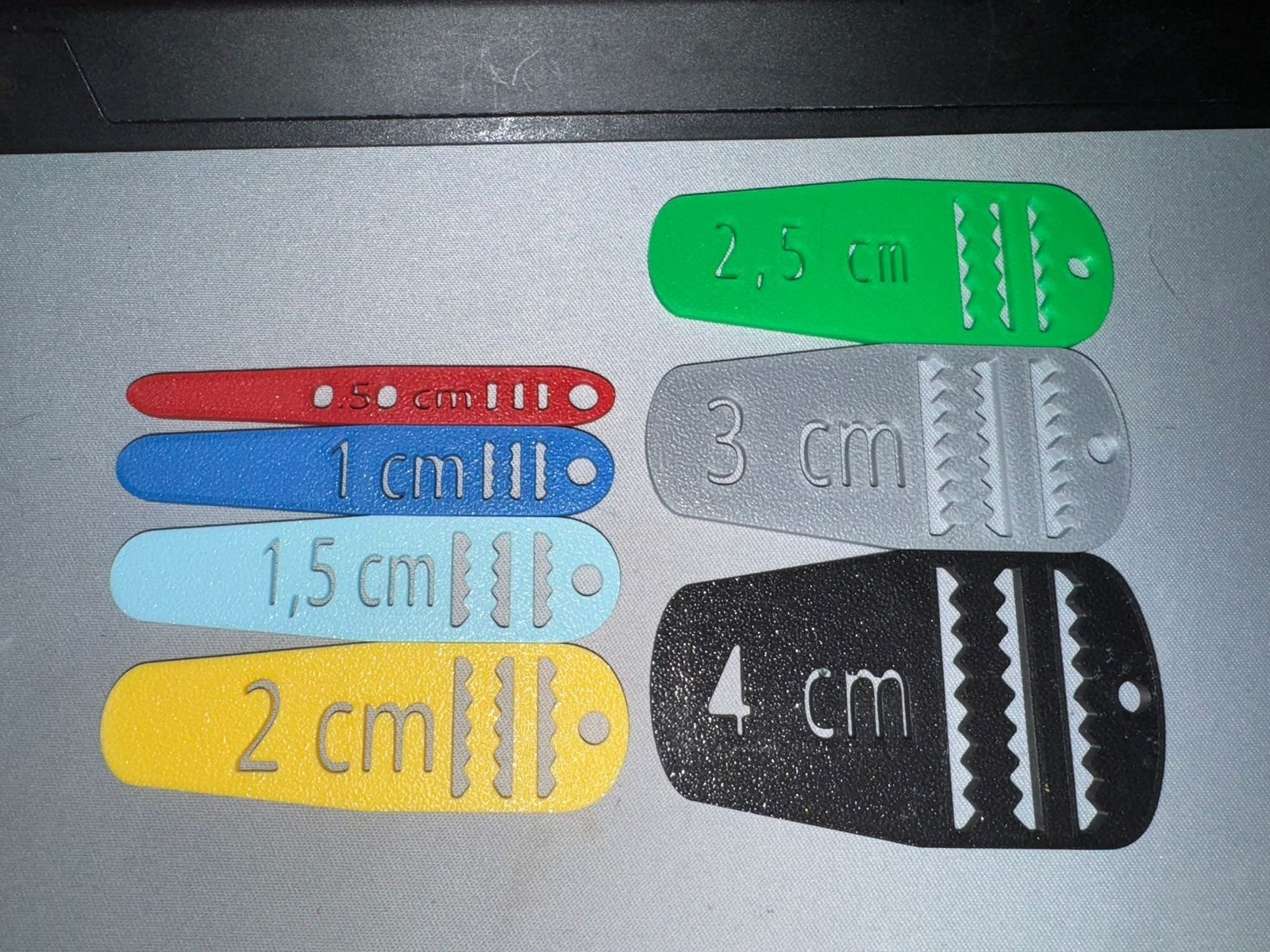 Set Elastiek- en Lint Inrijgers (7 maten), Hobby en Vrije tijd, Naaien en Fournituren, Ophalen of Verzenden, Nieuw, Overige typen