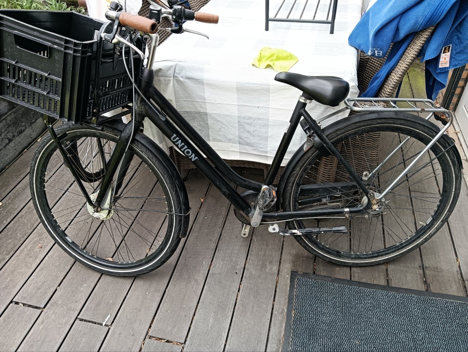 Union Curb Damesfiets met krat en slot, Gebruikt, Versnellingen, Trommelrem, Ophalen