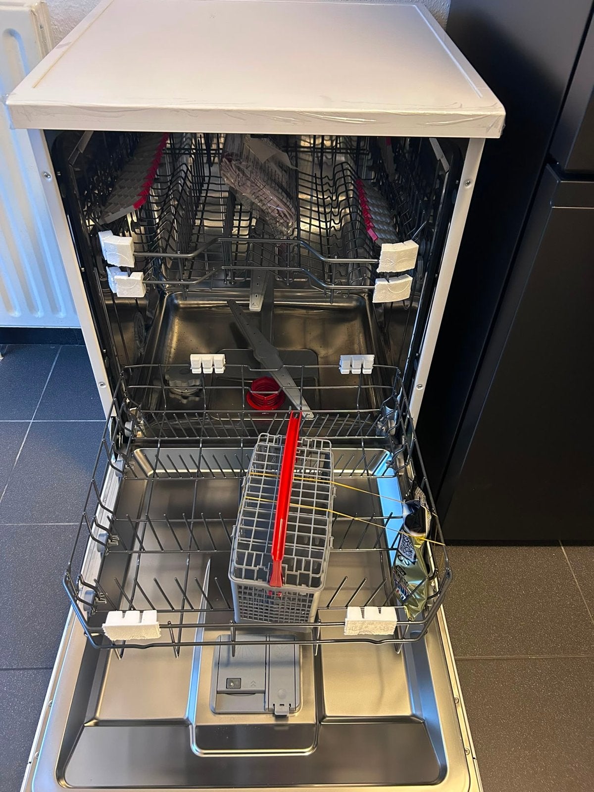 Sharp QW-NA1BF47EW Vrijstaande Vaatwasser, Witgoed en Apparatuur, Vaatwasmachines, Ophalen, 60 cm of meer, Nieuw, Energieklasse A of zuiniger