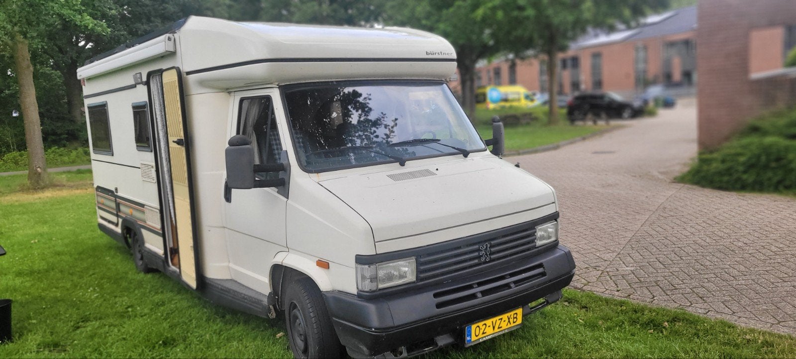 Caravans And Camping Leuke