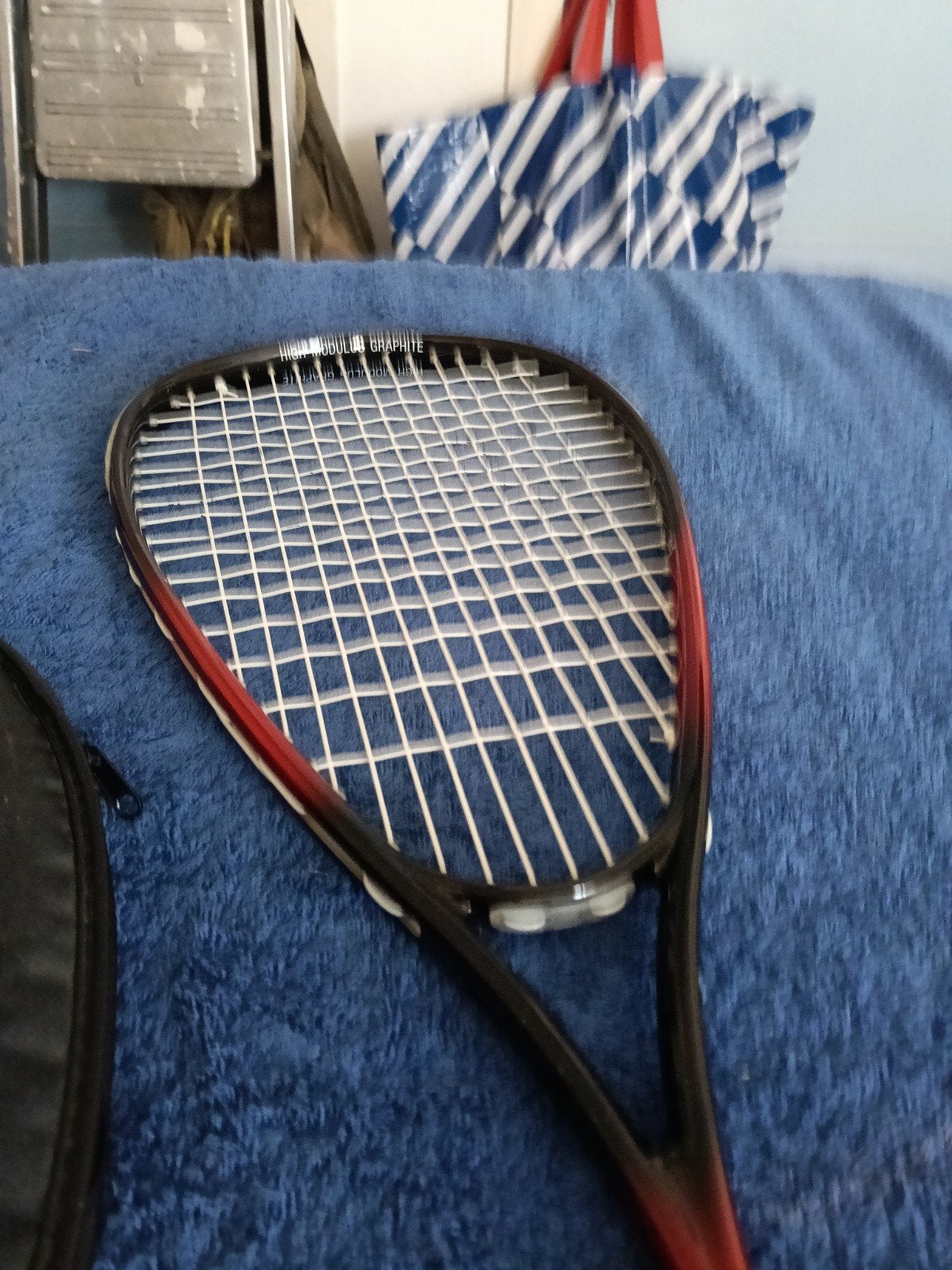 I.N.Q I NEVER QUIT SQ - 600 HIGH MODULUS GRAPHITE SQUASH, Sport en Fitness, Nieuw, Racket, L3, Ophalen