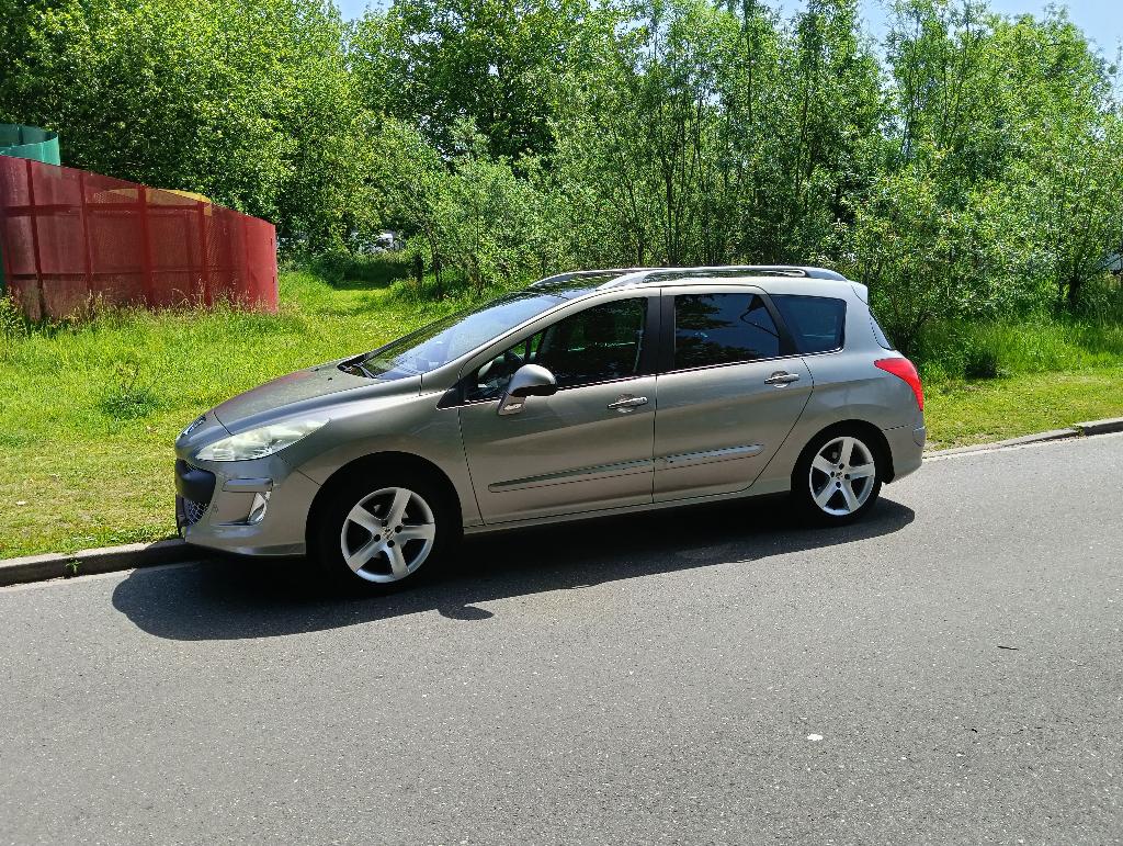 Peugeot 308 1.6 VTI 16V SW 7P 2010 Grijs, Voorwielaandrijving, Euro 5, Stof, 7 stoelen