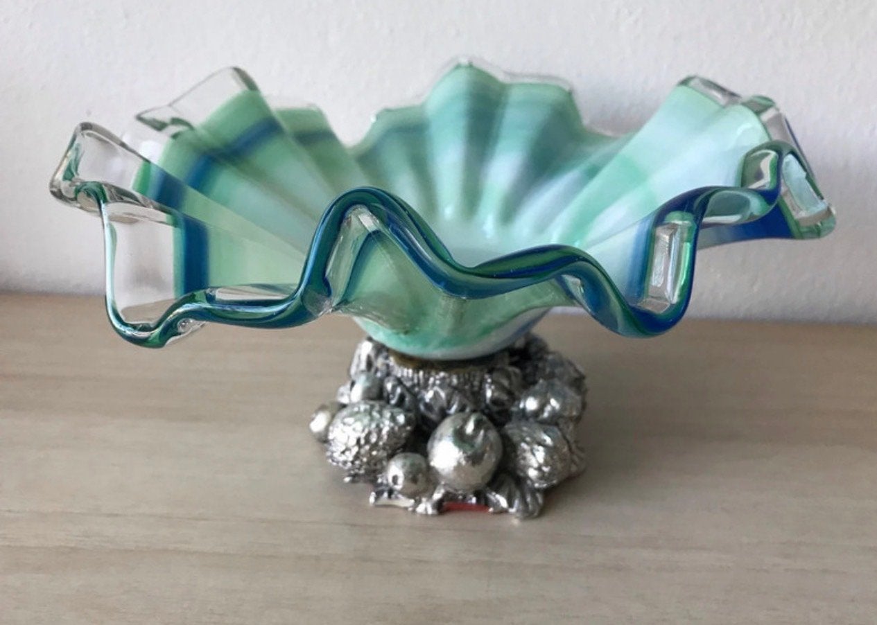 Murano fruitschaal met zilveren kleur / aluminium voet, Antiek en Kunst, Antiek | Glas en Kristal, Ophalen of Verzenden