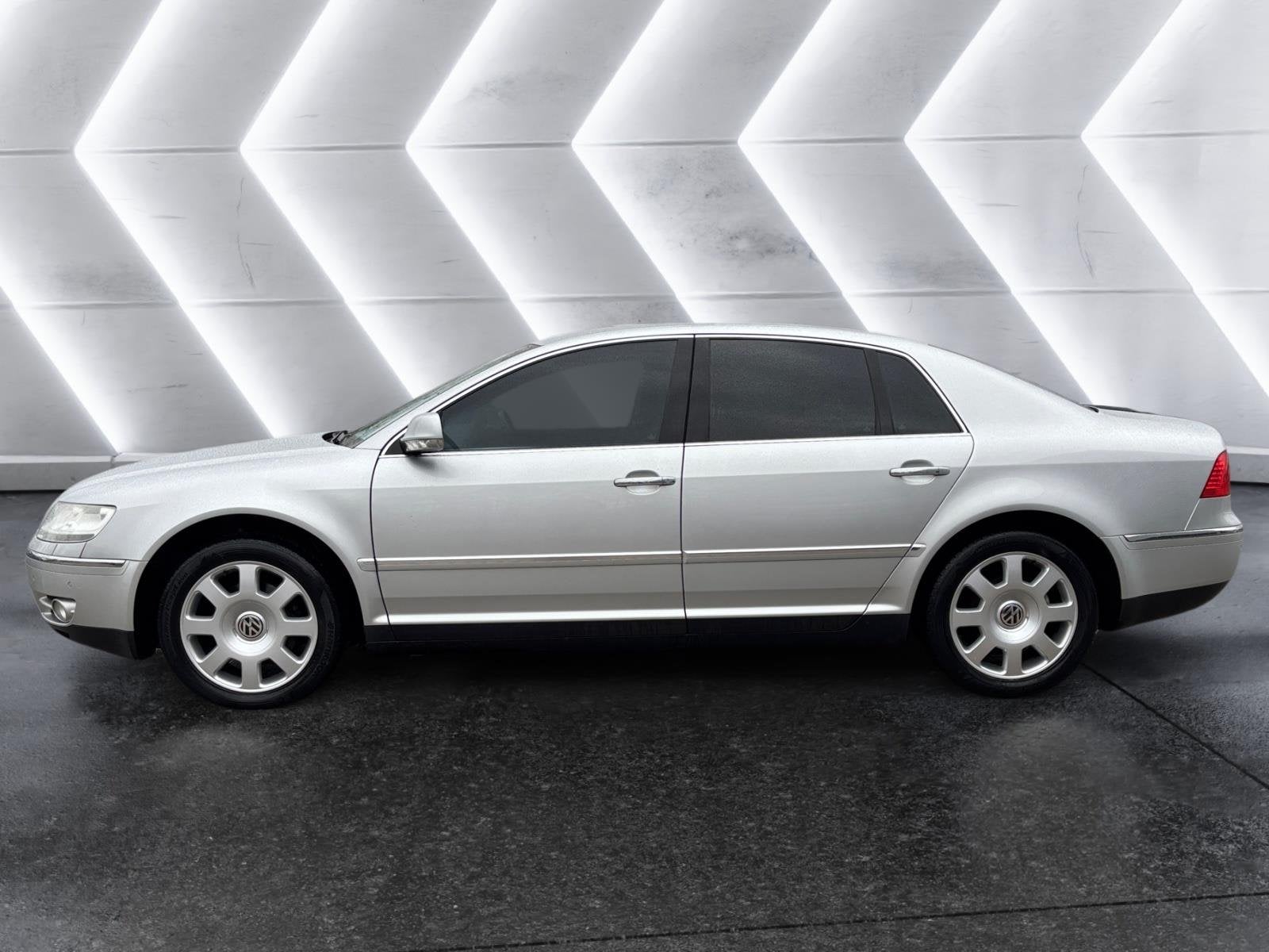 Volkswagen Phaeton 3.2 V6 5p. | Automaat | Cruise | Clima |, Auto's, Gebruikt, Zwart, 3189 cc, Leder