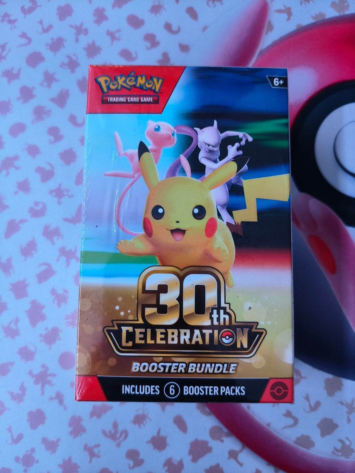 Pokémon TCG: 30th Celebration Booster Bundle (6 Boosters), Ophalen, Nieuw, Booster