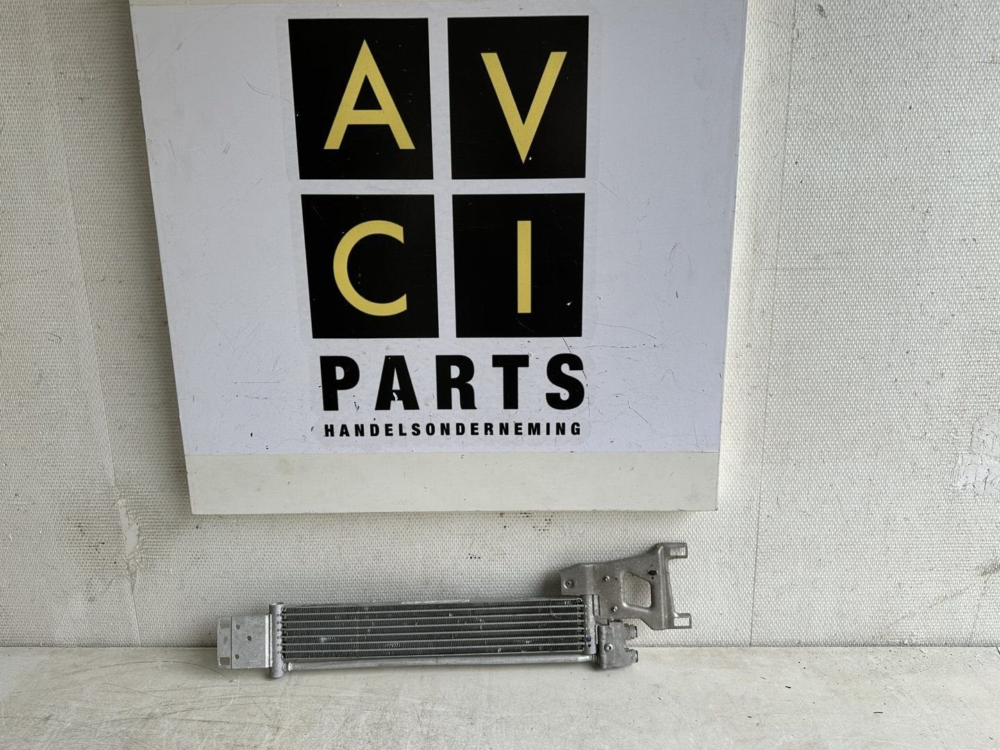Mercedes W204 w207 w212 condensor radiateur A2045001201, Gebruikt, -, Ophalen of Verzenden, -