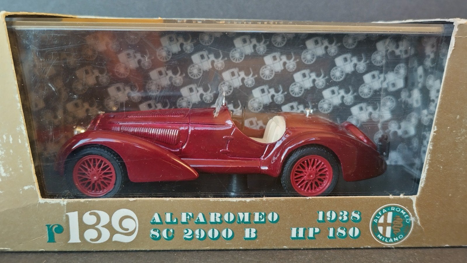 Alfa Romeo 8c 2900 b Maroon 1:43 Brumm Pol, Overige merken, Auto, Verzenden, .