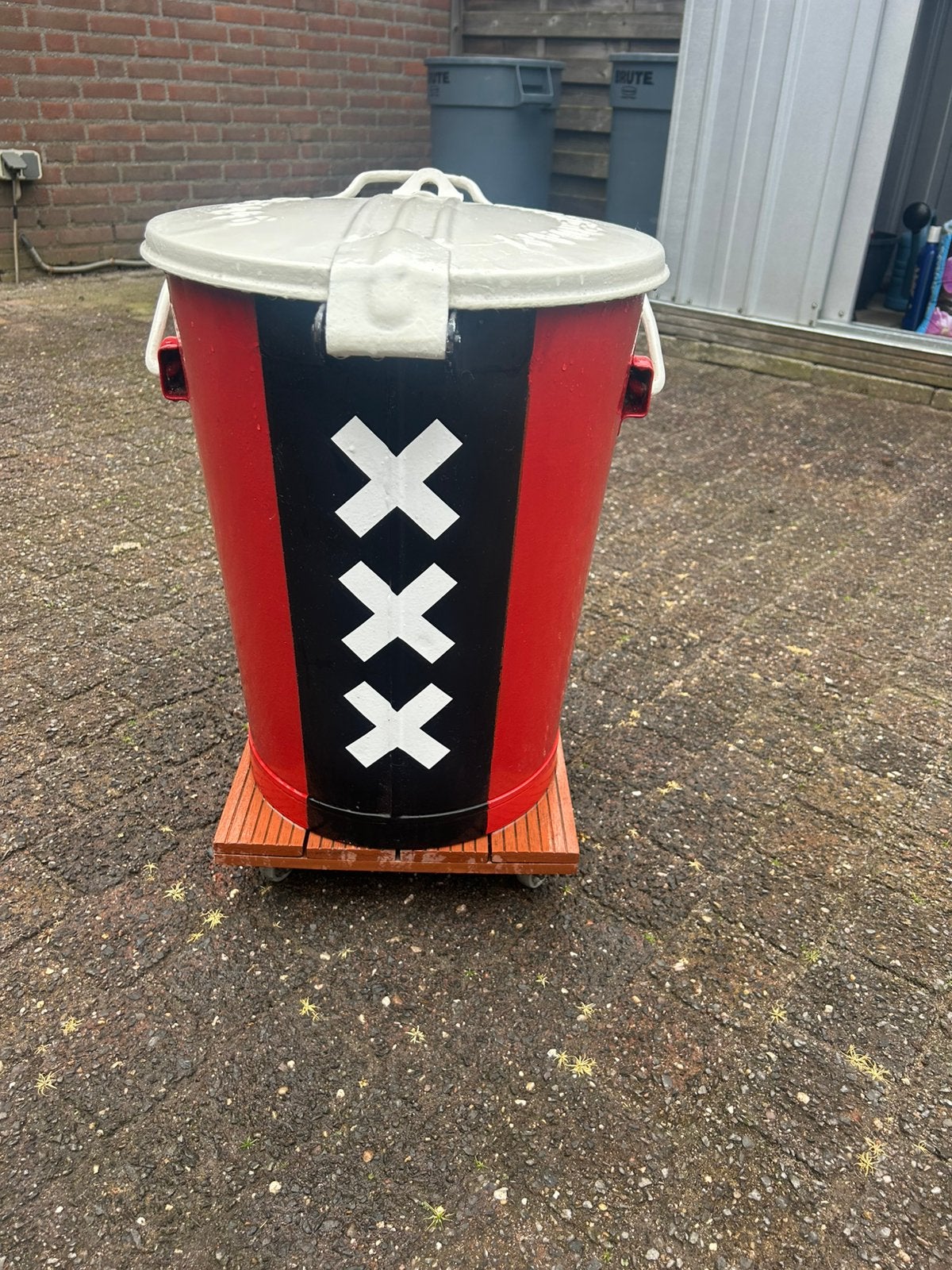 Zinken Vuilnisemmer, Ophalen, Zo goed als nieuw