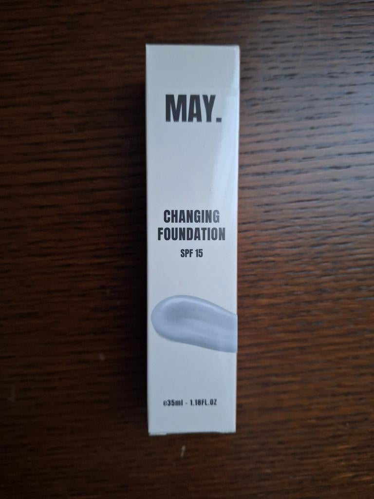 MAY. Changing Foundation SPF 15 - Nieuw in verpakking, Sieraden, Tassen en Uiterlijk, Uiterlijk | Cosmetica en Make-up, Ophalen of Verzenden