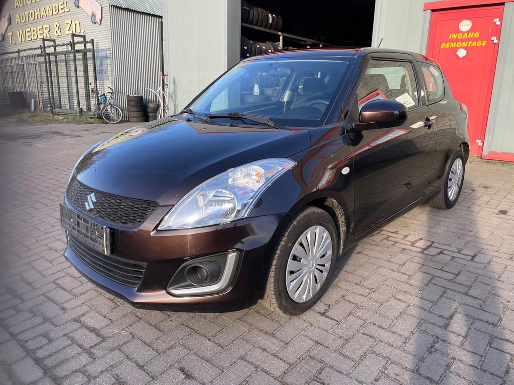 Suzuki Swift 1.2 Comfort EASSS, Gebruikt, Bedrijf, Handgeschakeld, Geïmporteerd