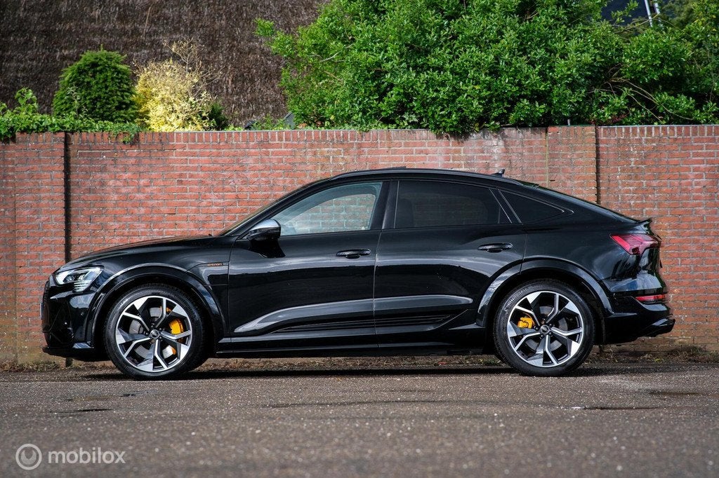 Audi e-tron Sportback S quattro 95 kWh 503 pk | Panorama | R, Auto's, Audi, Automaat, 368 km, Zwart, 95 kWh