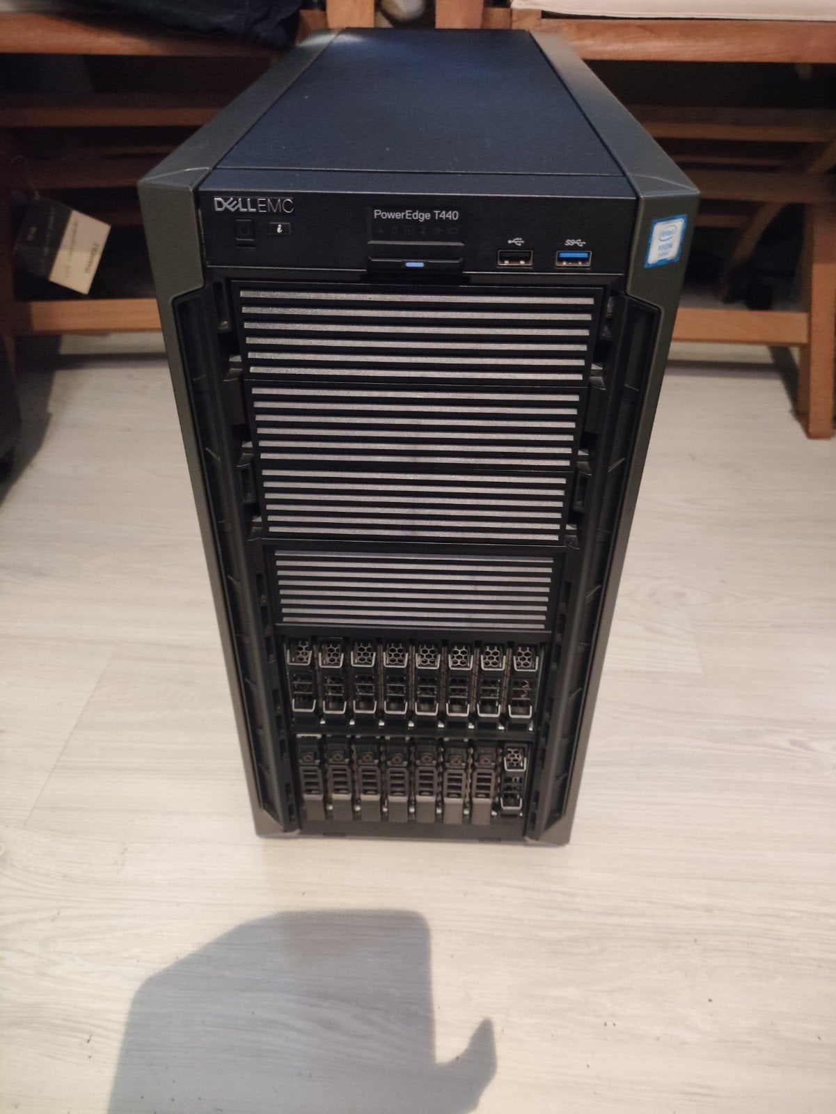 Dell Poweredge T440 (96 threads, 128GB RAM), Ophalen, Gebruikt, Hot swappable onderdelen, 128 GB