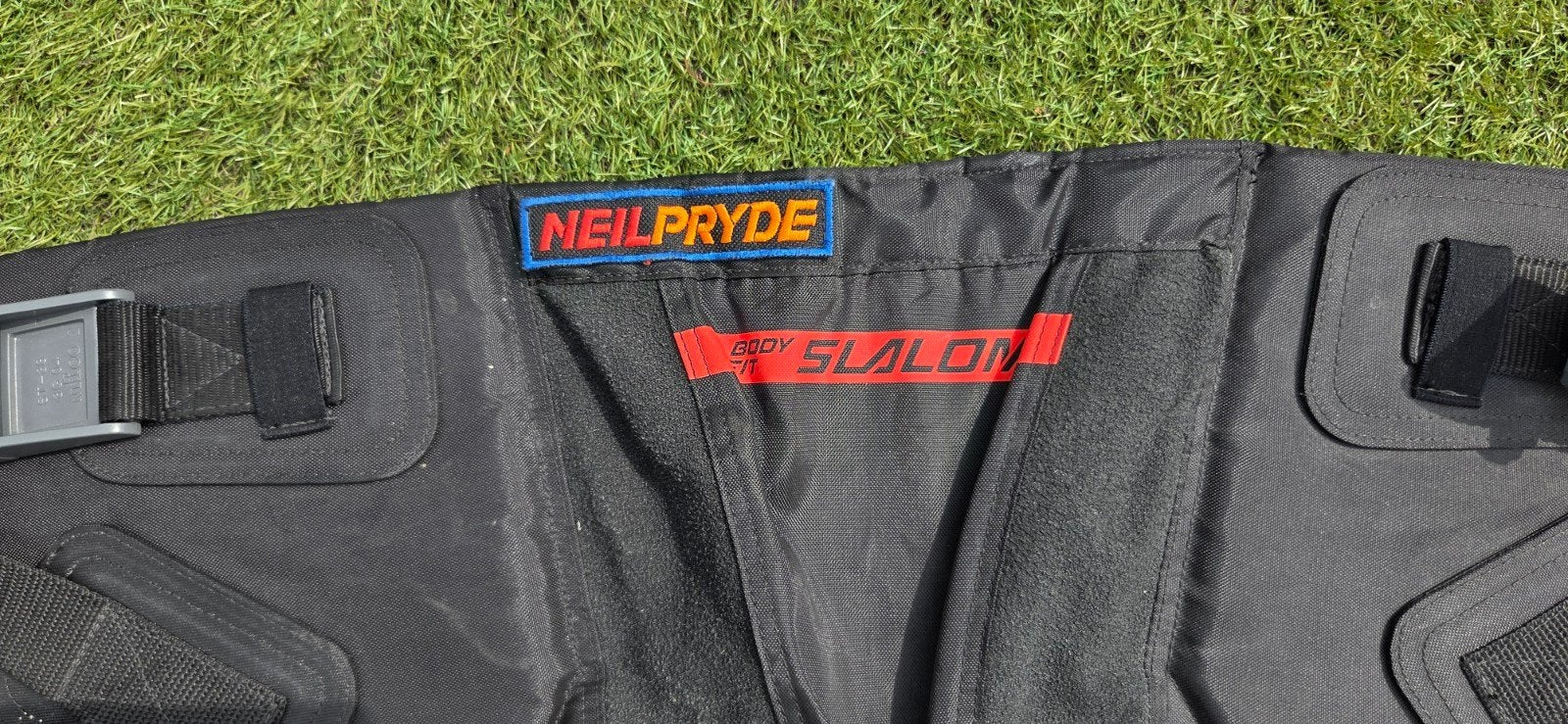 Neilpryde Slalom Trapeze - Zo goed als nieuw, Ophalen, Overige typen, Met trapeze, Zo goed als nieuw