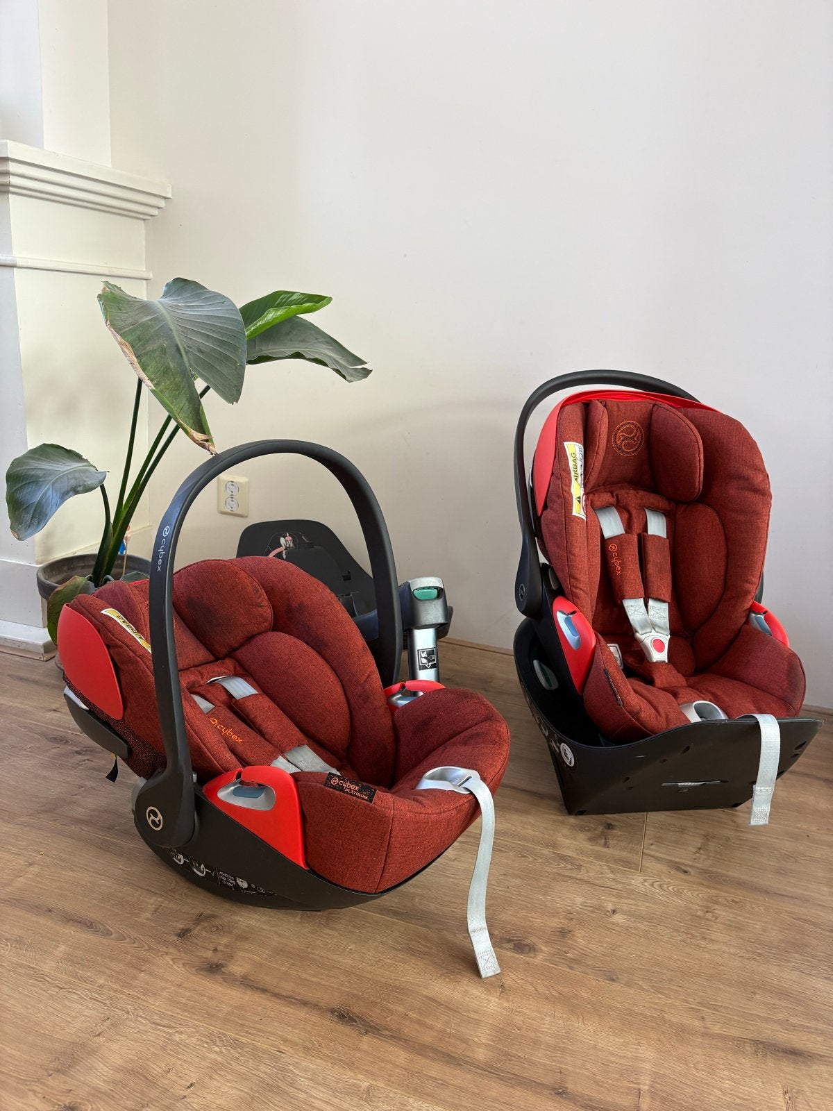 2x Cybex Platinum autostoel met Sirona Z i-Size Base (Isofix, Kinderen en Baby's, Autostoeltjes, Verstelbare rugleuning, Zo goed als nieuw