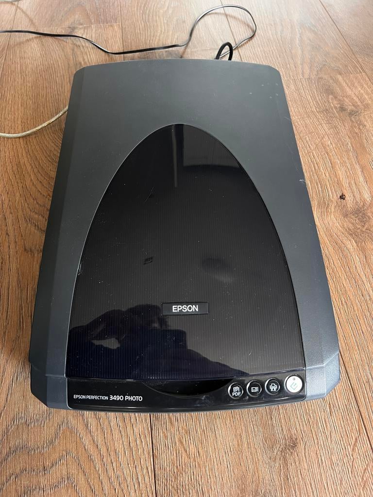 Epson Perfection 3490 Flatbed scanner, Ophalen of Verzenden, Gebruikt, Flatbedscanner