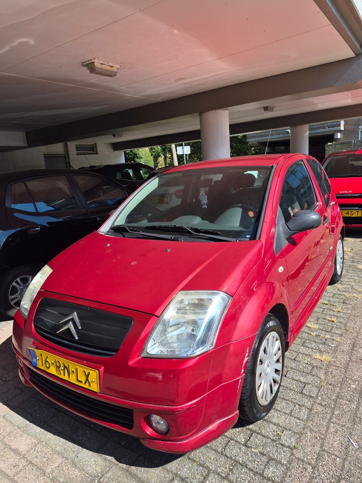 Citroën C2 1.1 I 2005 Rood, Auto's, Citroën, Voorwielaandrijving, 450 kg, 525 kg, 31 €/maand