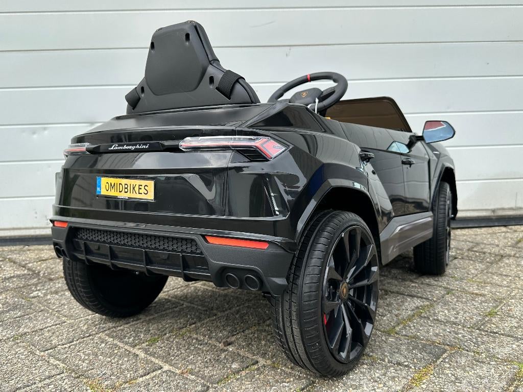 Lamborghini Urus 12v zwart RC - Leer - Rubberbanden - FM, Ophalen of Verzenden, Nieuw, Overige typen