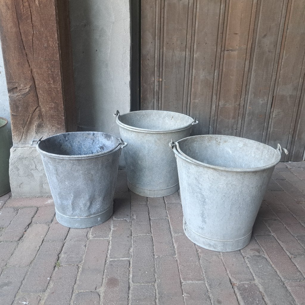 1x Oude brocante zinken emmer met hengsel waterdicht *Etage3, Gebruikt, ., Ophalen of Verzenden, .