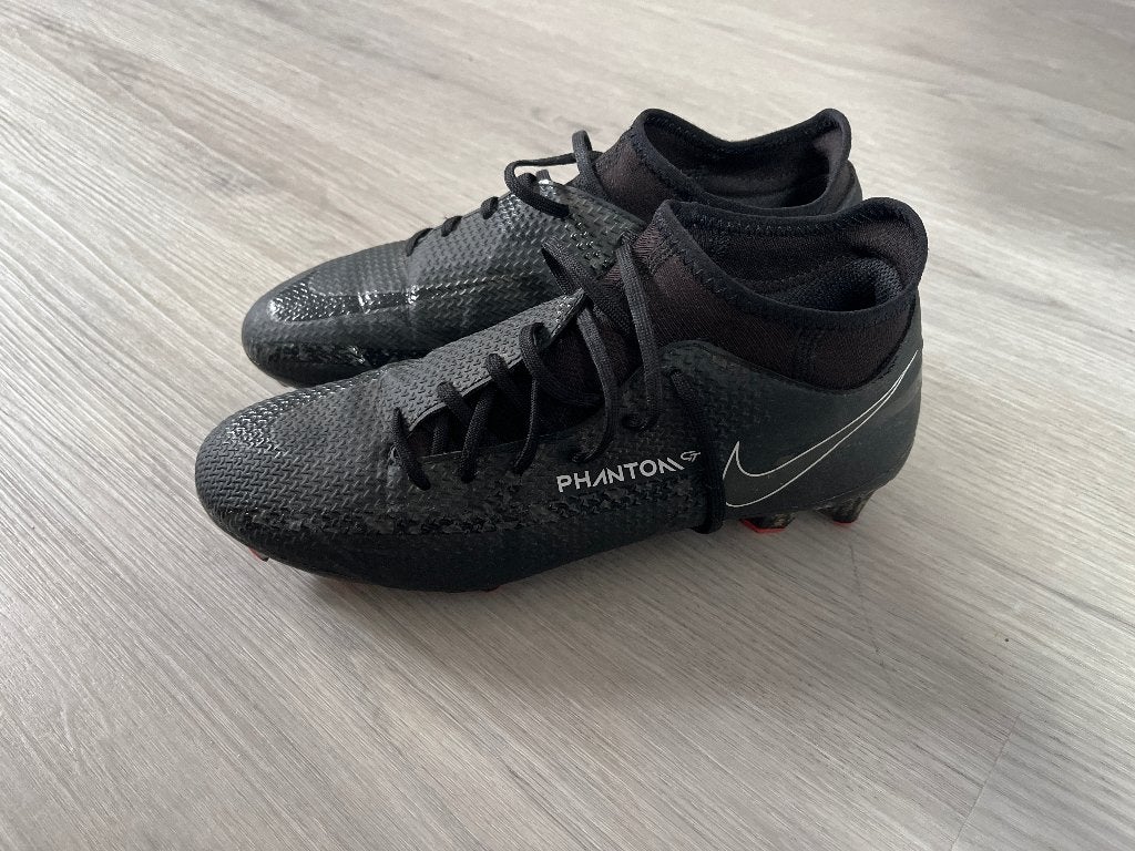 Nike voetbalschoenen maat 40, Ophalen, Gebruikt, Nike, Jongen of Meisje
