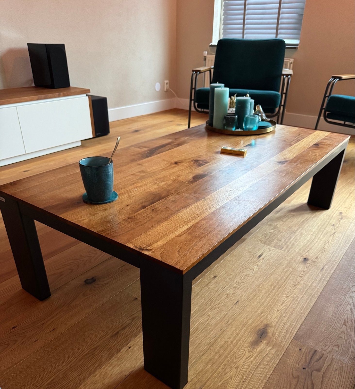 Bert Plantagie salontafel massief notenhout - Refurbished, Ophalen, 50 tot 100 cm, Zo goed als nieuw, Minder dan 50 cm