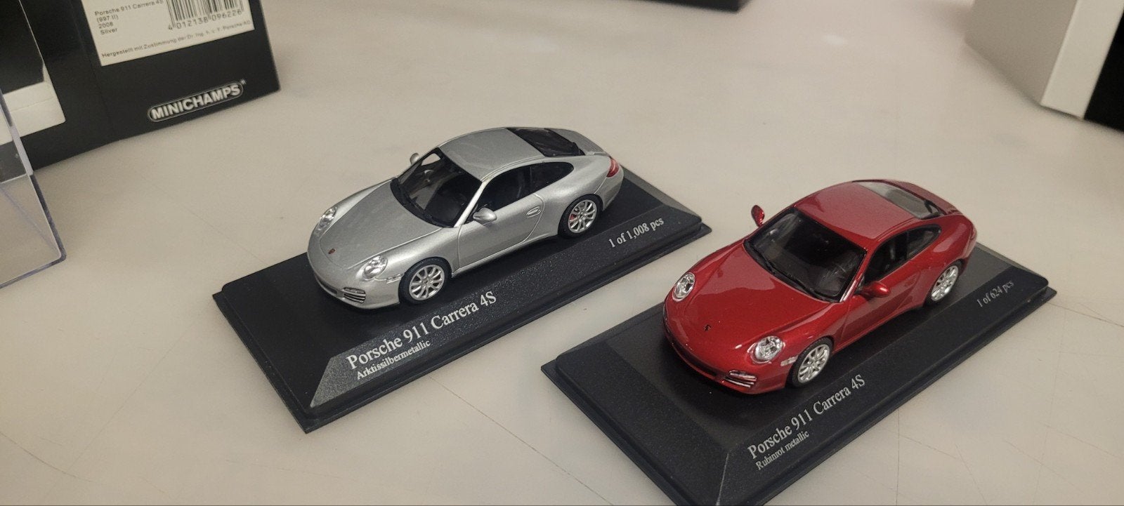 Minichamps 2008 Porsche 911 997.2 Carrera 4S, Ophalen of Verzenden, Nieuw, Auto, MiniChamps