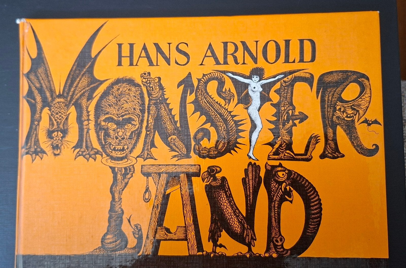 Boek Hans Arnold Monsterland  engels 1974/75, Ophalen of Verzenden, Zo goed als nieuw