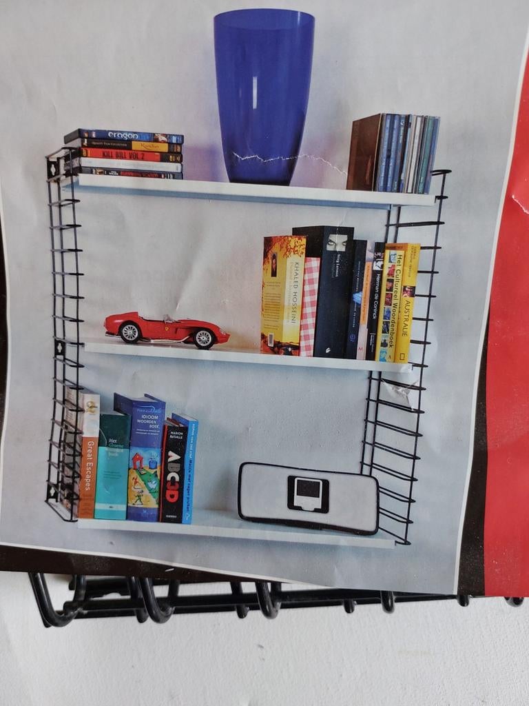 TOMADO Boekenrek Retro - Zwart met witte planken, Huis en Inrichting, Kasten | Boekenkasten, Gebruikt, 50 tot 100 cm, Minder dan 100 cm