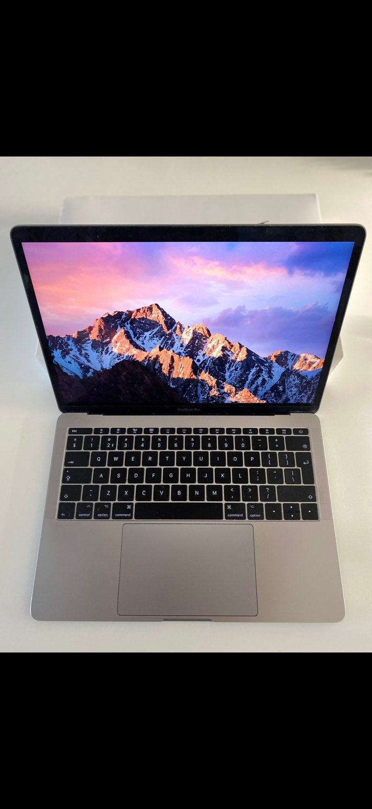 Vind apple macbook pro 13 inch 2017 op Marktplaats - september 2026