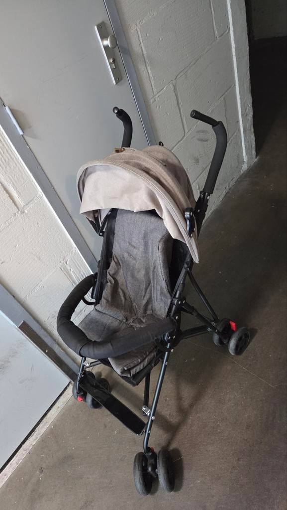 Compacte en lichtgewicht buggy - Ideaal voor op reis!, Ophalen of Verzenden, Gebruikt, Overige merken, Zonnekap