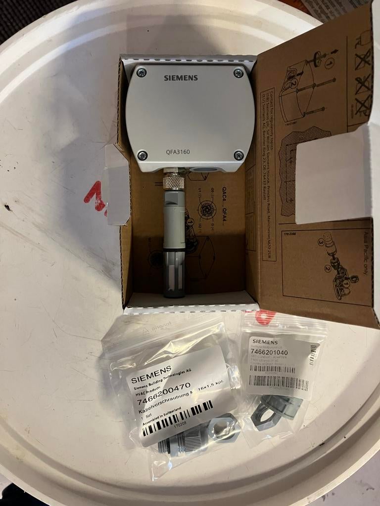 Siemens QFA3160 Vocht- en temperatuursensor, Doe-het-zelf en Verbouw, Meetapparatuur, Ophalen of Verzenden, Nieuw, Vocht of Vloeistof