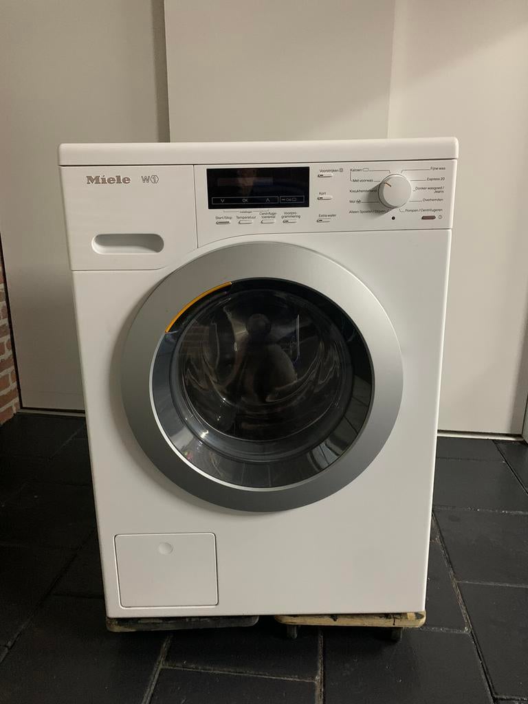 Miele W1, Witgoed en Apparatuur, Wasmachines, Ophalen, Gebruikt, 8 tot 10 kg, 1600 toeren of meer
