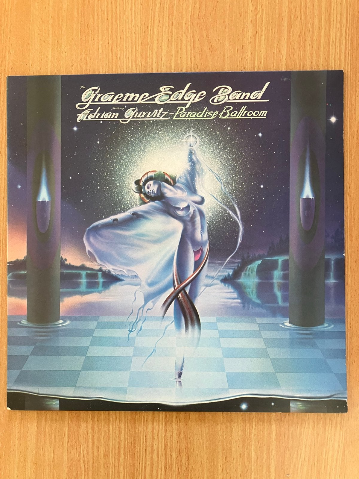 The Graeme Edge Band - Paradise Ballroom LP (1977), LP, Ophalen of Verzenden, Zo goed als nieuw, Hardrock