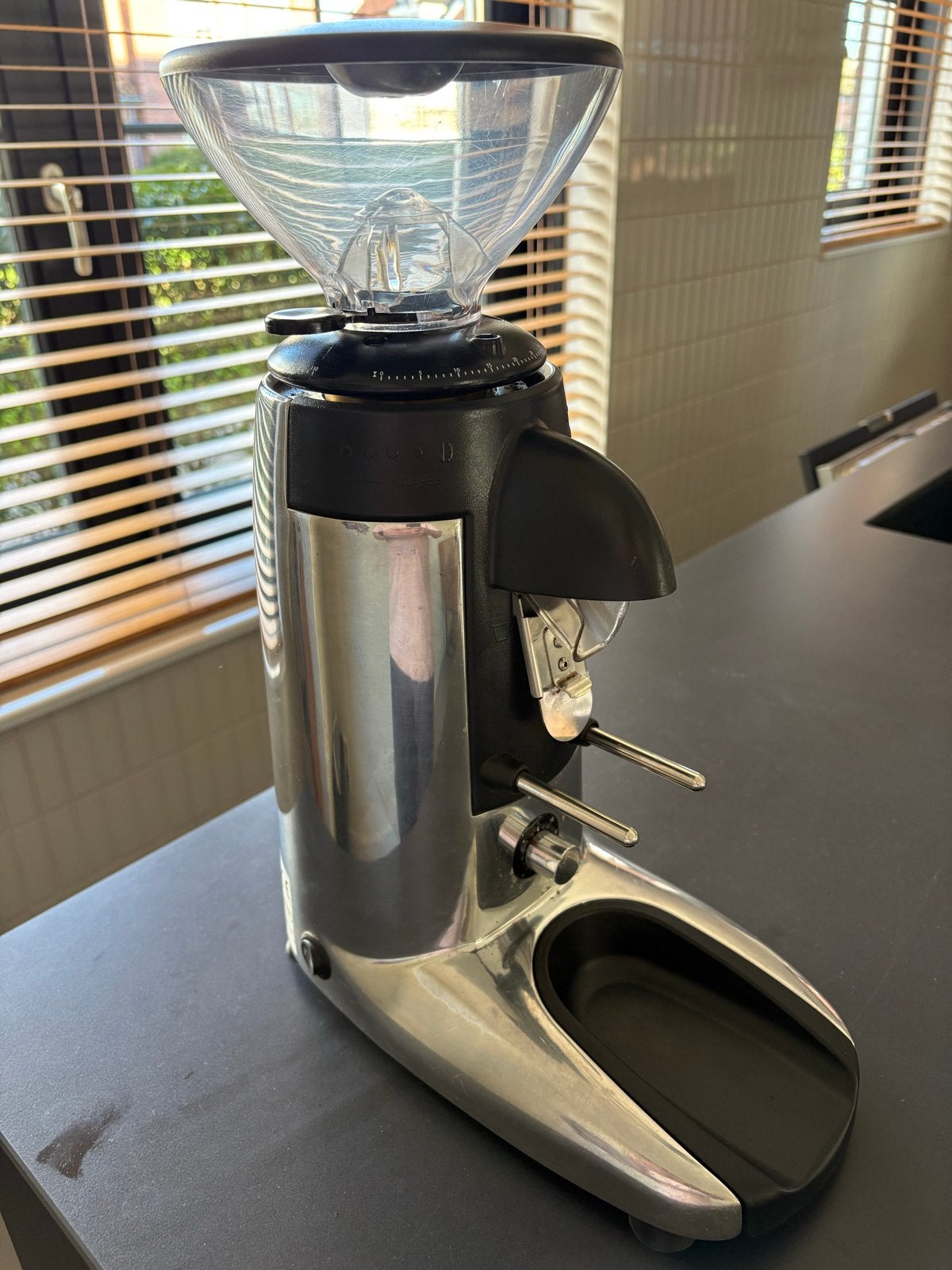Compak K3 Touch Koffiemolen / Bonenmaler - Zo goed als nieuw, Witgoed en Apparatuur, Ophalen, Overige modellen, 10 kopjes of meer