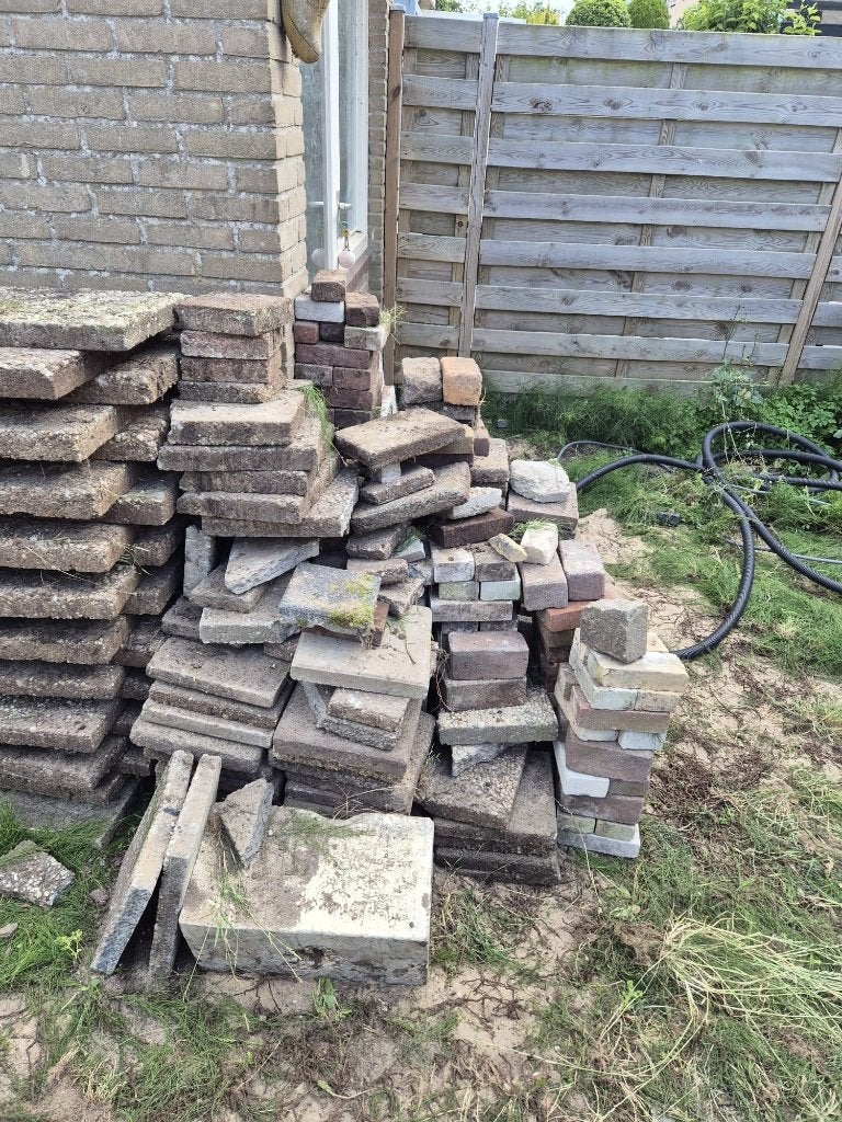 GRATIS tuintegels en Klinkers!, Ophalen, Gebruikt, Klinkers, 10 m² of meer
