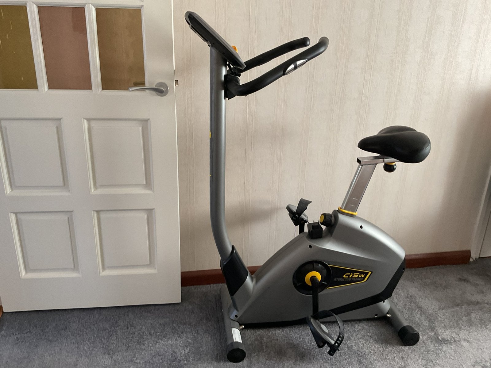 Hometrainer bieden vanaf 30€, Sport en Fitness, Ophalen, Gebruikt, Metaal, Hometrainer