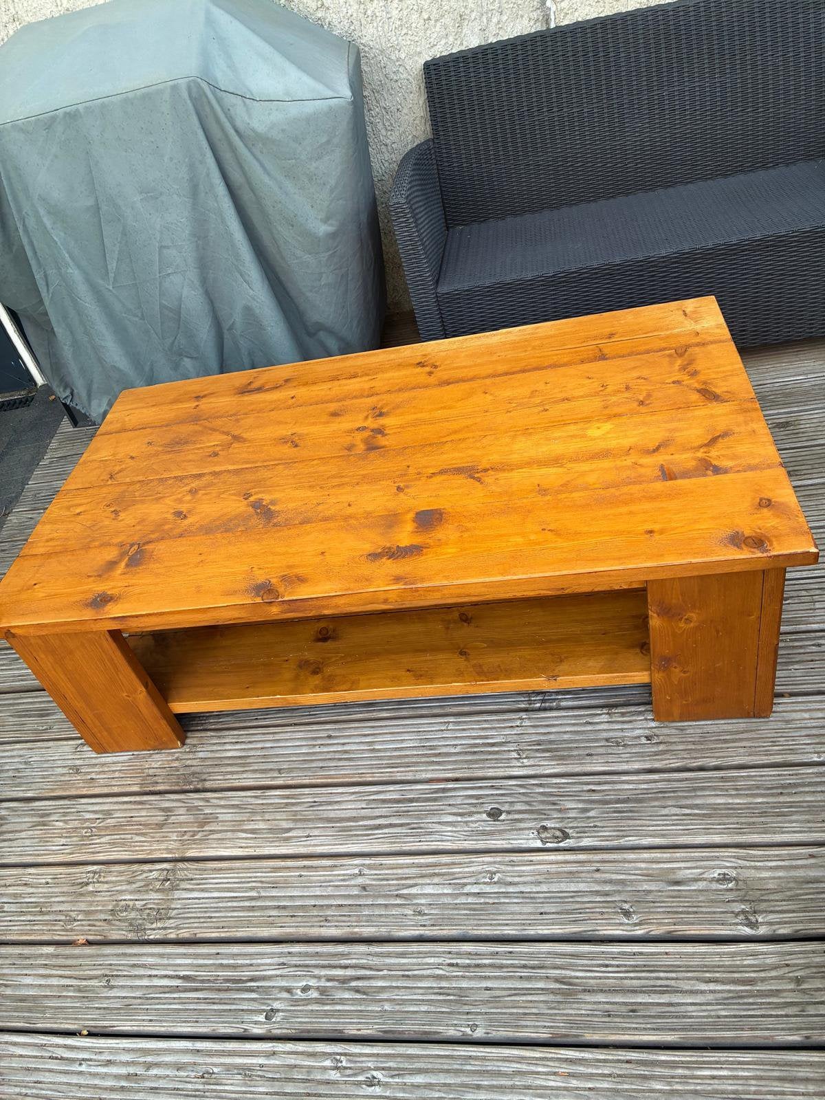 Te koop bruine houten salontafel, Ophalen, Gebruikt, 100 tot 150 cm, 50 tot 100 cm