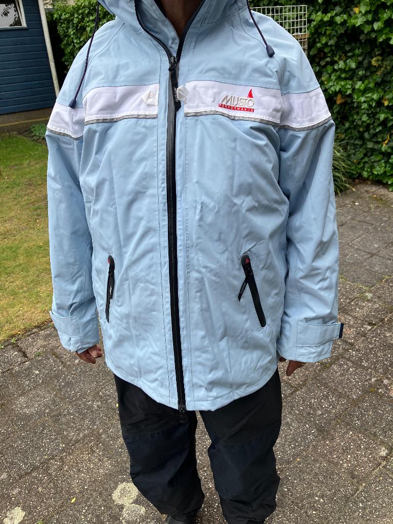 Zeilkleding, Watersport en Boten, Watersportkleding, Musto, Ophalen of Verzenden, Zo goed als nieuw, Dame