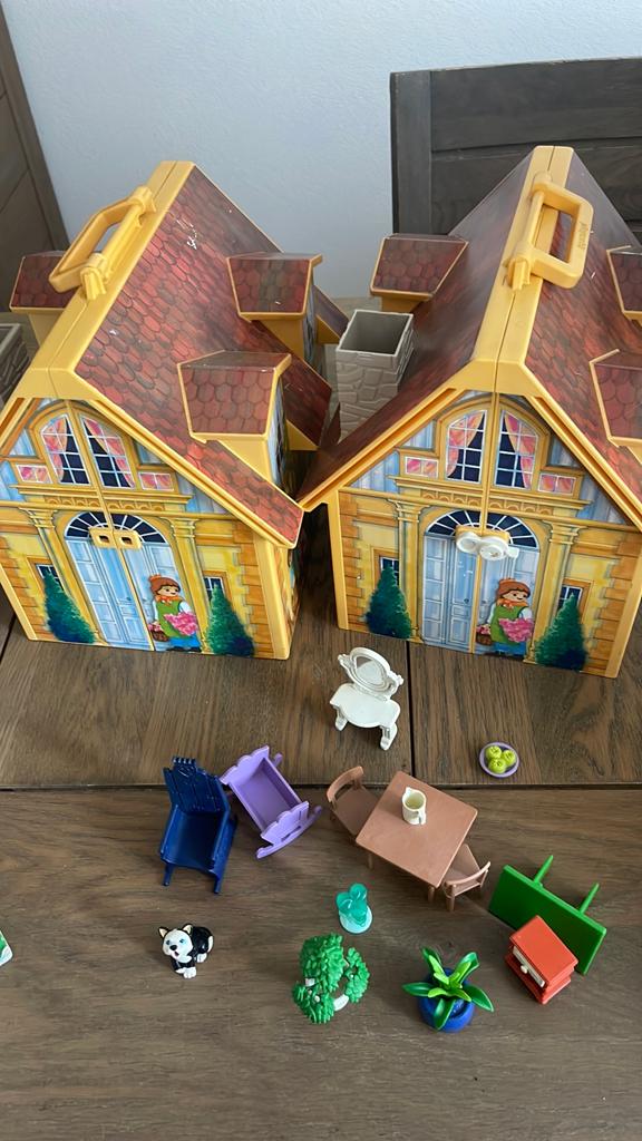 Playmobil huisjes met spulletjes, Ophalen of Verzenden, Zo goed als nieuw