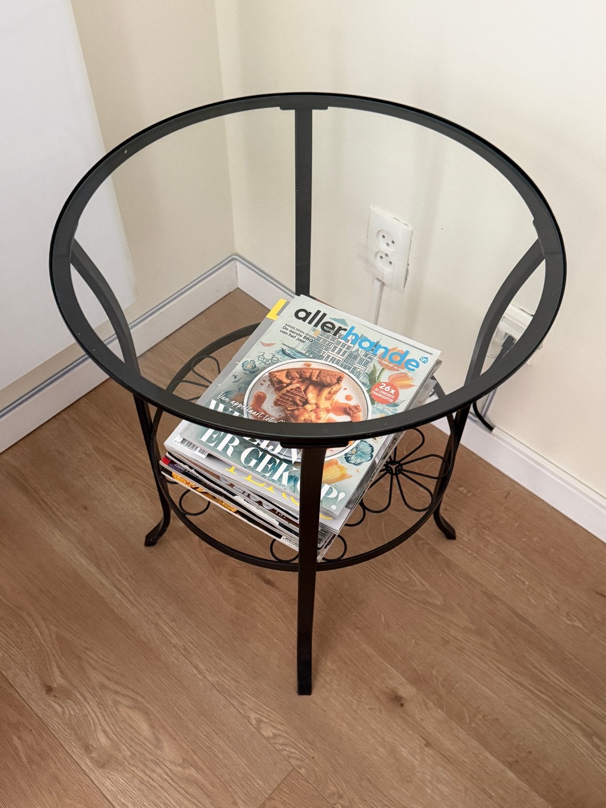 IKEA Glazen/metalen bijzettafel, Huis en Inrichting, Tafels | Bijzettafels, Minder dan 55 cm, Gebruikt, Rond, Glas