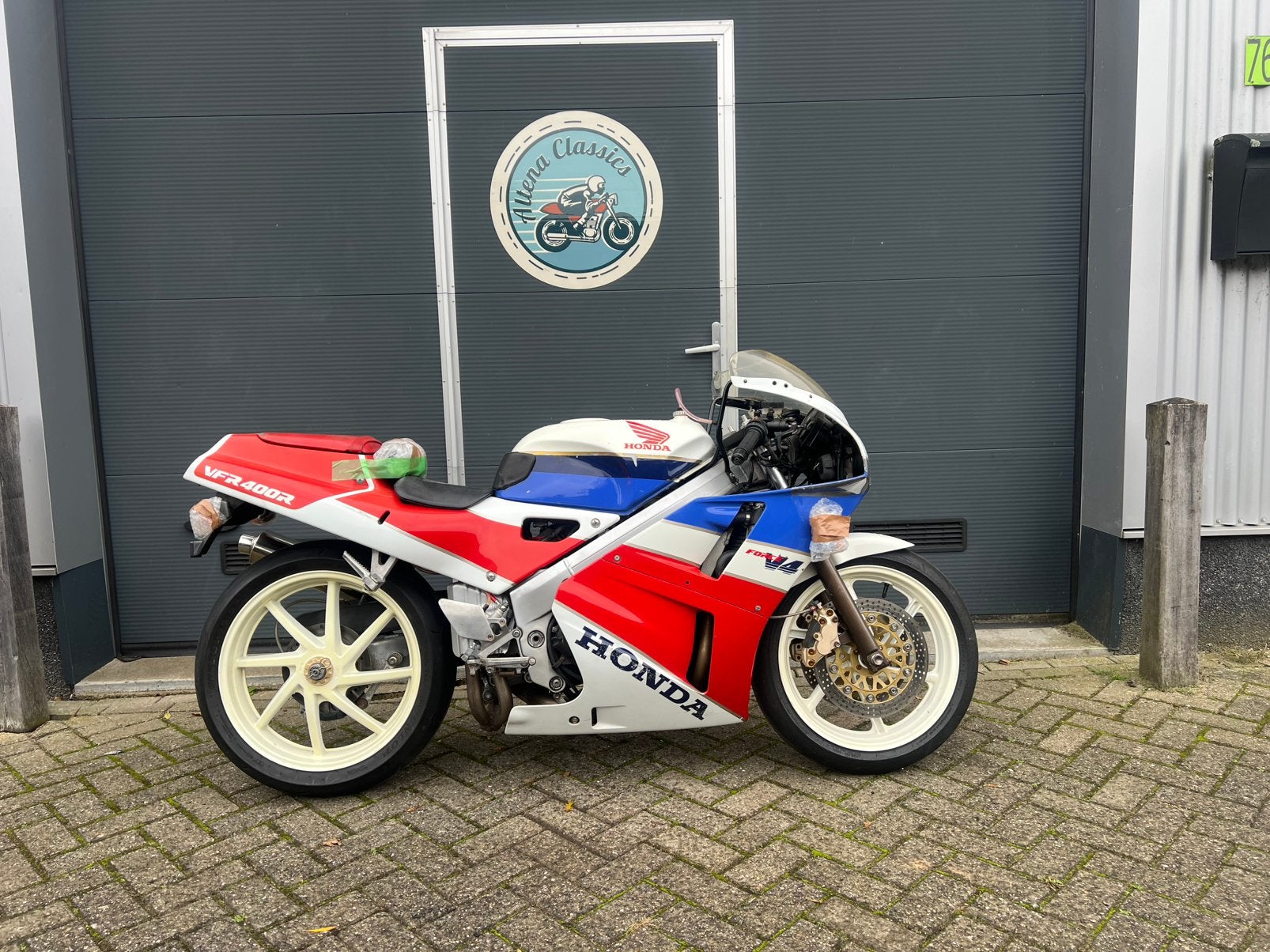 Honda VFR400 NC30, 4 cilinders, Super Sport, Handgeschakeld, Gebruikt