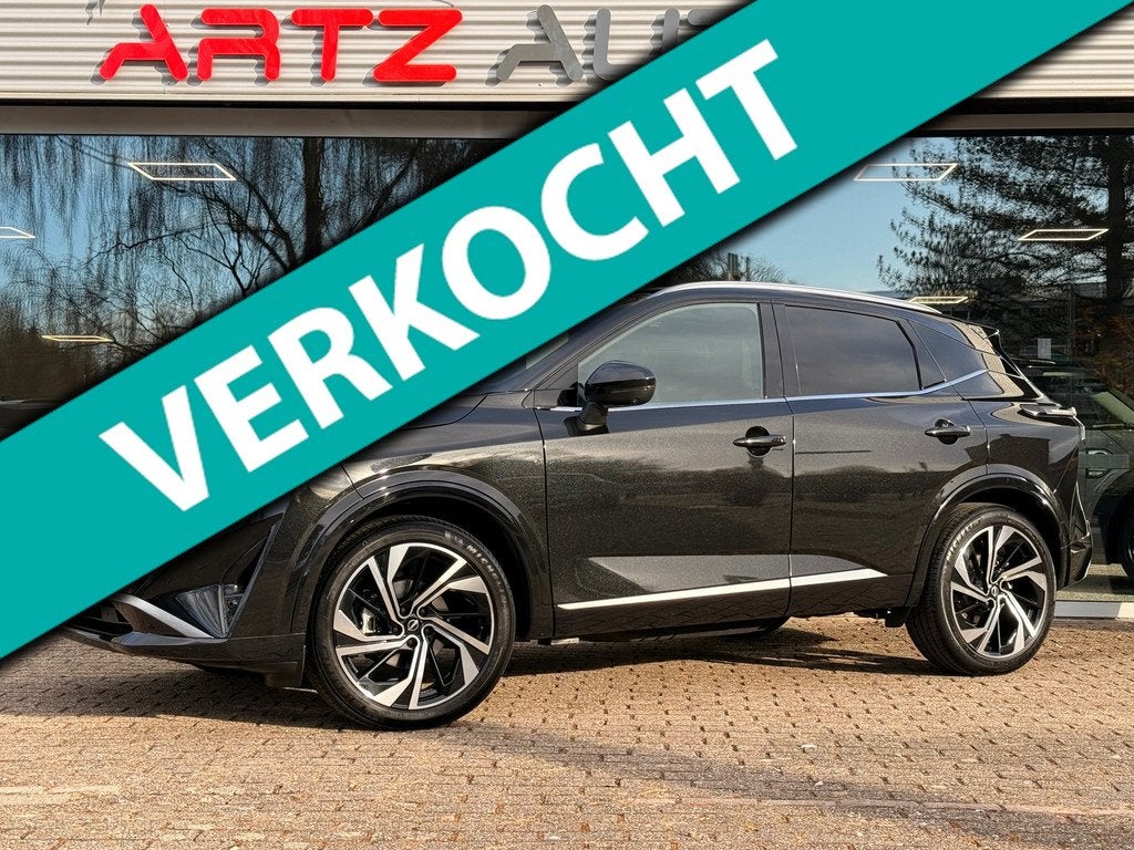 Nissan Qashqai 1.3 MHEV Xtronic Tekna Plus I Massage I H.U.D, Auto's, Nissan, Zwart, 4 cilinders, Zwart, 1365 kg
