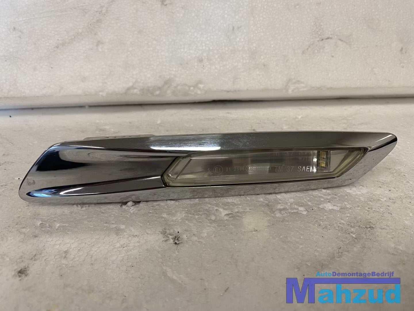 BMW 5 SERIE F10 F11 rechts Knipperlicht 2009-2017, Auto-onderdelen, Petuelring 130
80788  Munich, DE, Gebruikt, Info@bmw.de, Ophalen of Verzenden