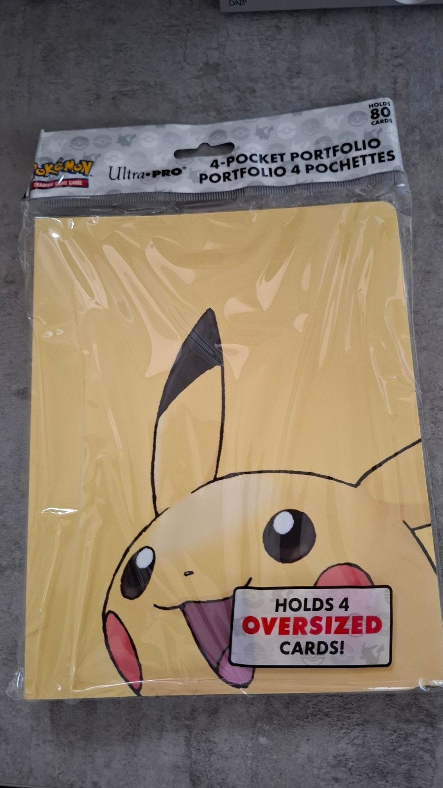 Pokémon Ultra Pro Pikachu 4-Pocket Portfolio, Ophalen of Verzenden, Nieuw, Overige typen