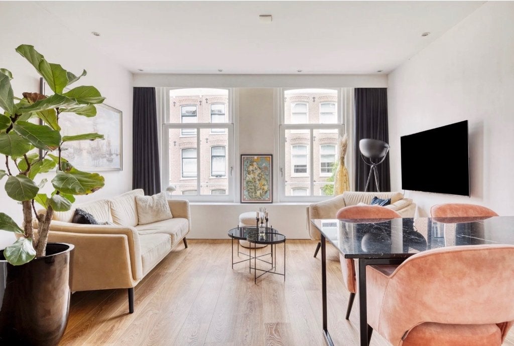 2-kamerwoning 50 m² Amsterdam Zuid nabij Vondelpark !!, Huizen en Kamers, Huizen te huur, Via bemiddelaar, 2 kamers, 50 m², Appartement